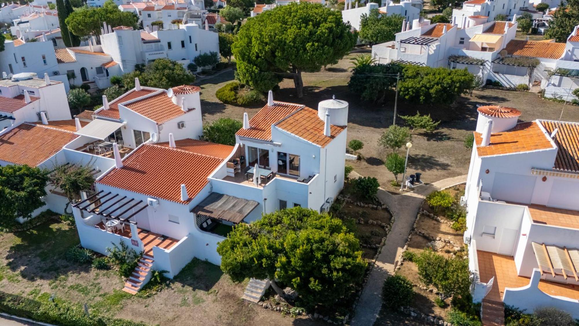 Ocean View 3 Bdr House With Patio By Lovelystay Porches  Exterior photo